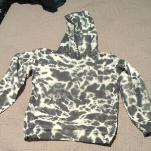 Lululemon Athletica Gray and White Hoodie